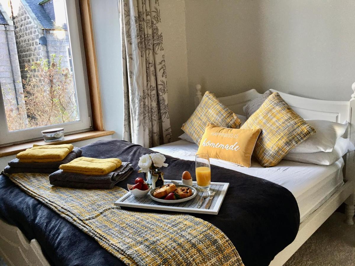 Cosy 2 Bedroom Central Apartment - Free Parking, Free Wifi 阿伯丁 外观 照片